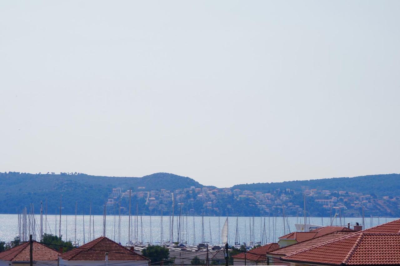 Отель House Mariposa Трогир Экстерьер фото